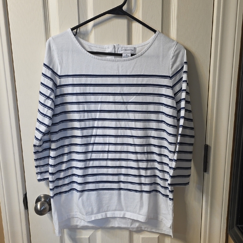 Liz Claiborne White Top